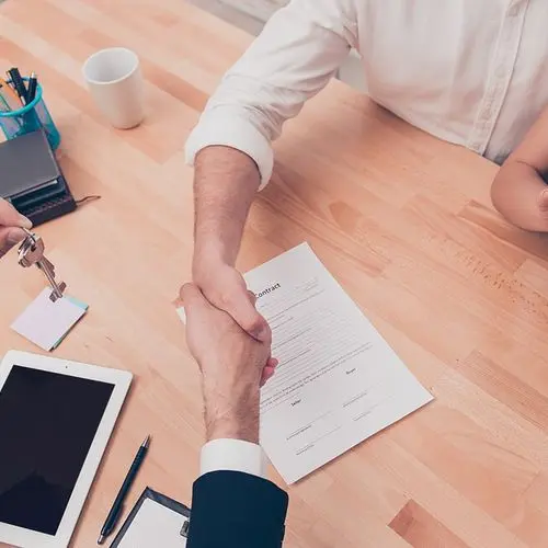 How Do I Win A Bidding War Without Overpaying?
