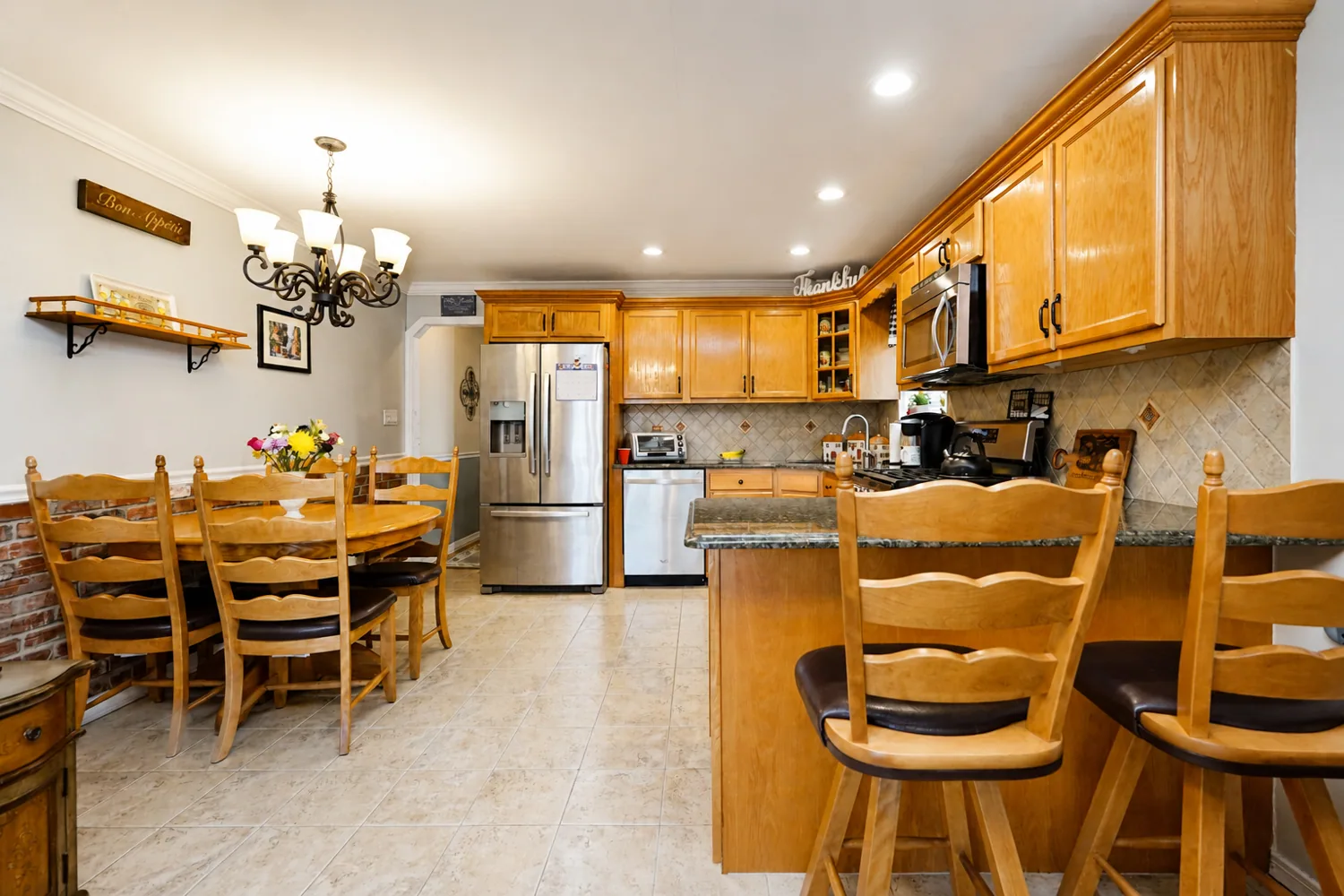 133a-sharrott-avenue photo 13