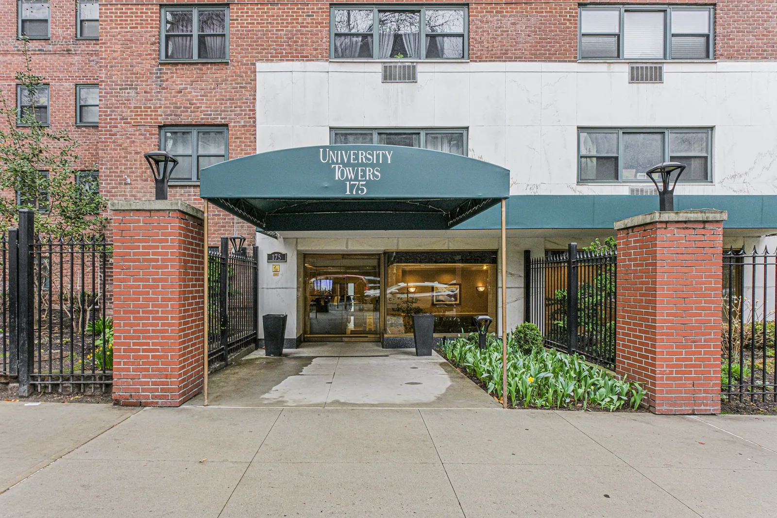 175 Willoughby Street 16G photo 4