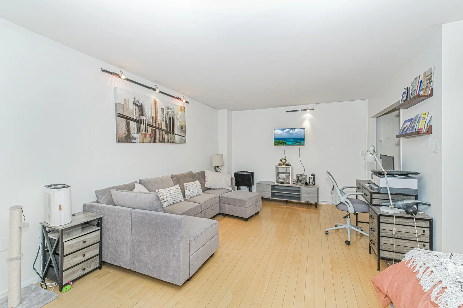 175 Willoughby Street 16G photo 17