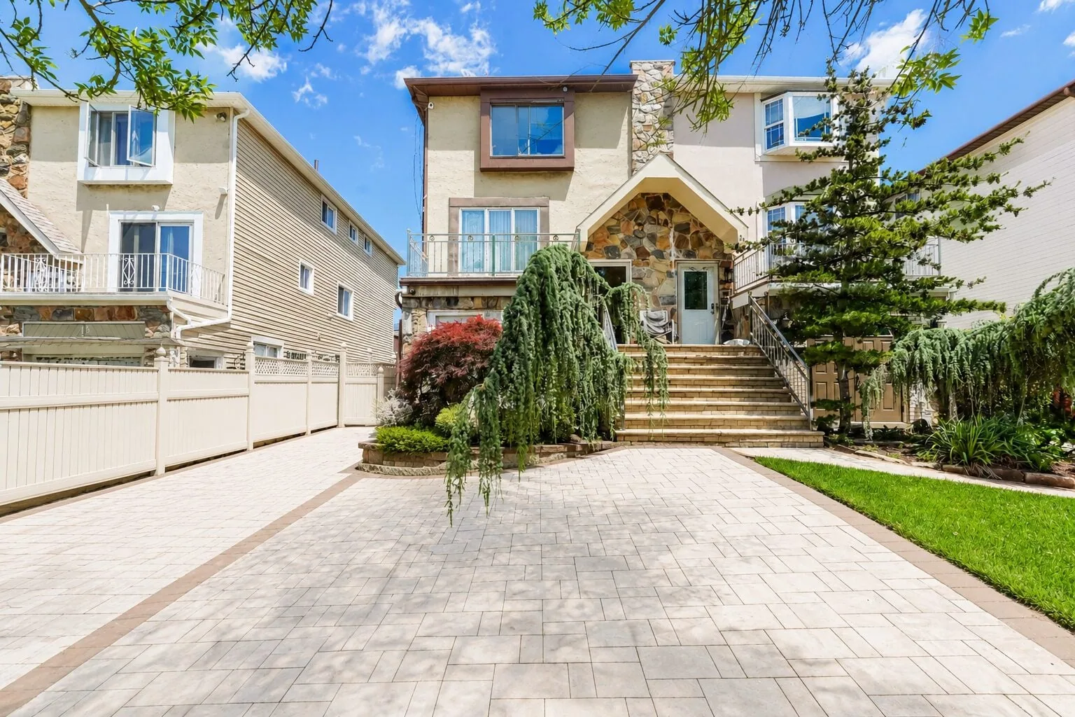 Annadale neighborhood