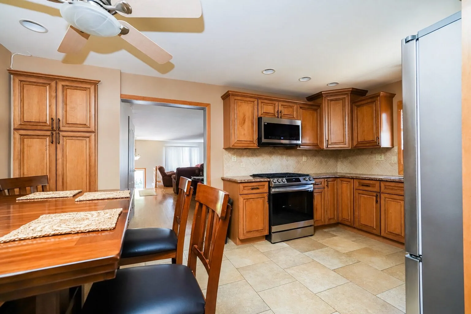 19 Shotwell Avenue photo 14