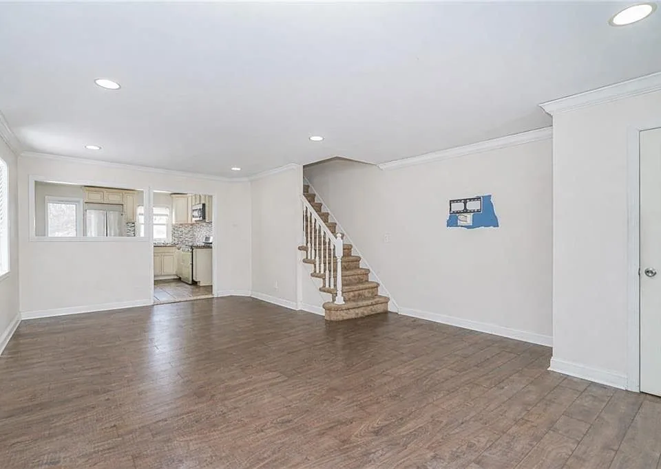 310 Chesterton Avenue photo 8