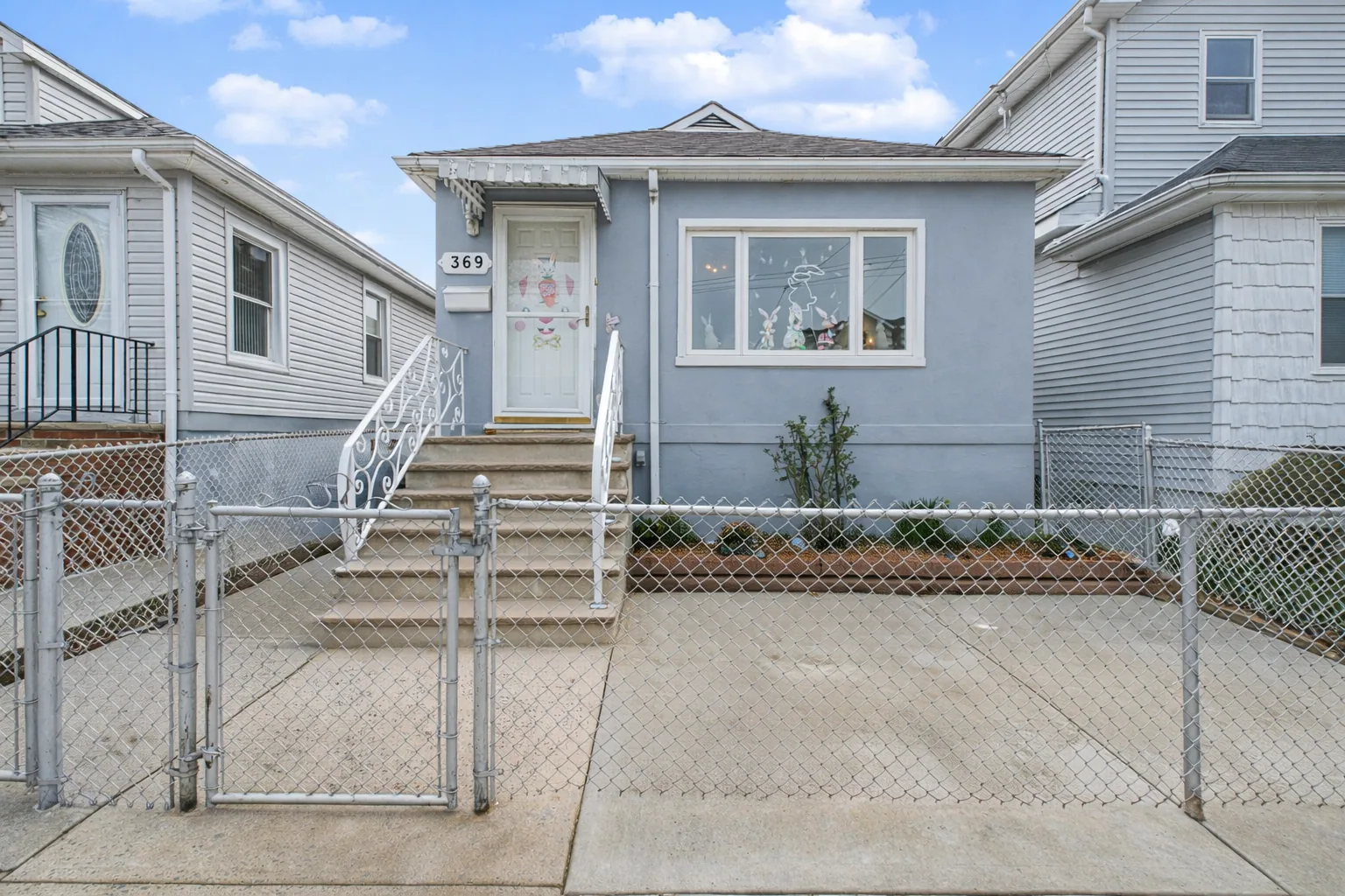 Midland Beach neighborhood