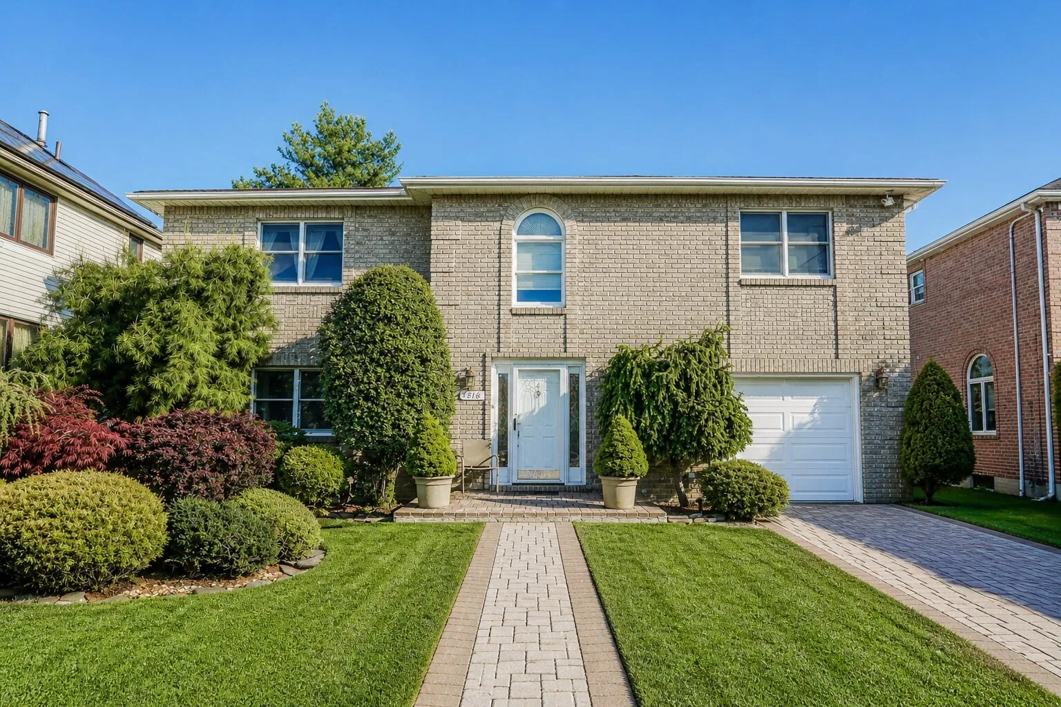 4816 Hylan Boulevard photo 7